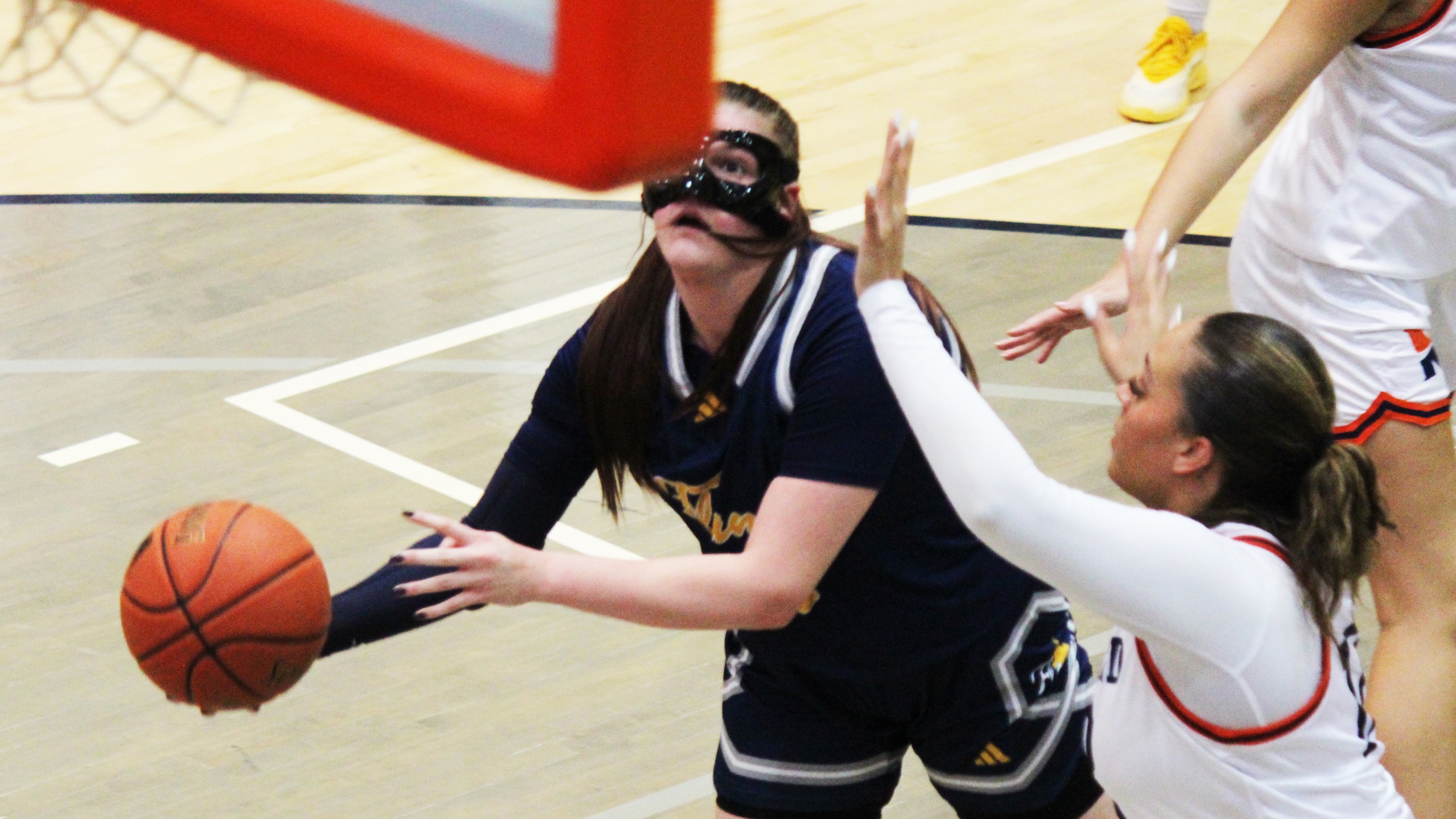 Flames sweep season series from Midland