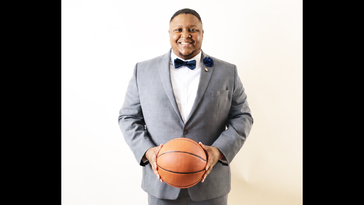 CSM names Cox new head basketball coach