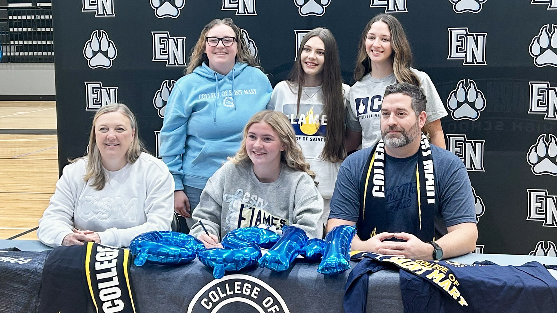 Connelly signs with CSM for soccer and golf