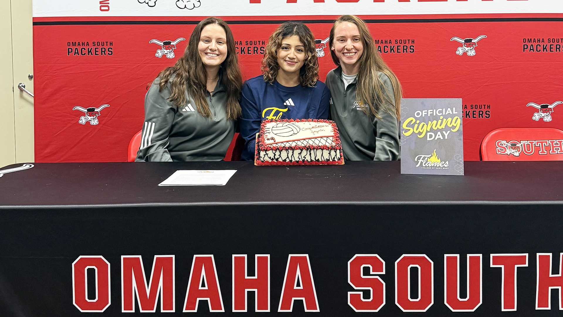 Garcia-Alvarez signs with College of Saint Mary volleyball program